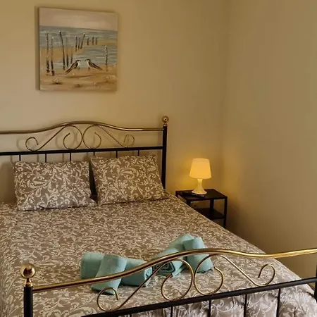 Manta Treasure - Beach+wifi+barbecue+backyard Nyaraló *