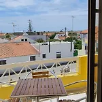 Manta Treasure - Beach+wifi+barbecue+backyard *