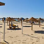Nyaraló Manta Treasure - Beach+wifi+barbecue+backyard *