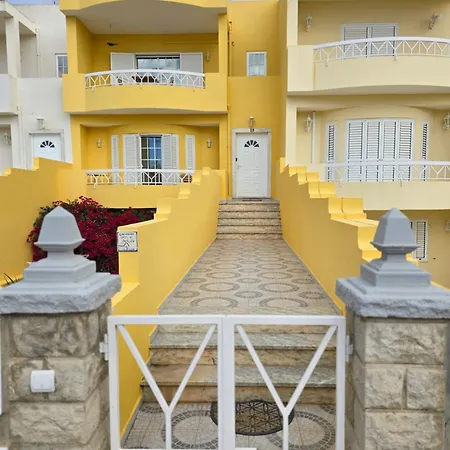 Holiday home Manta Treasure - Beach+wifi+barbecue+backyard *