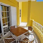 Dom wakacyjny Manta Treasure - Beach+wifi+barbecue+backyard *