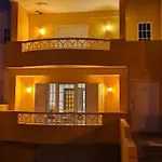 Manta Treasure - Beach+wifi+barbecue+backyard *